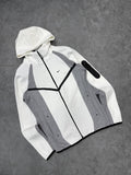 Nike Tech 2026 Beyaz