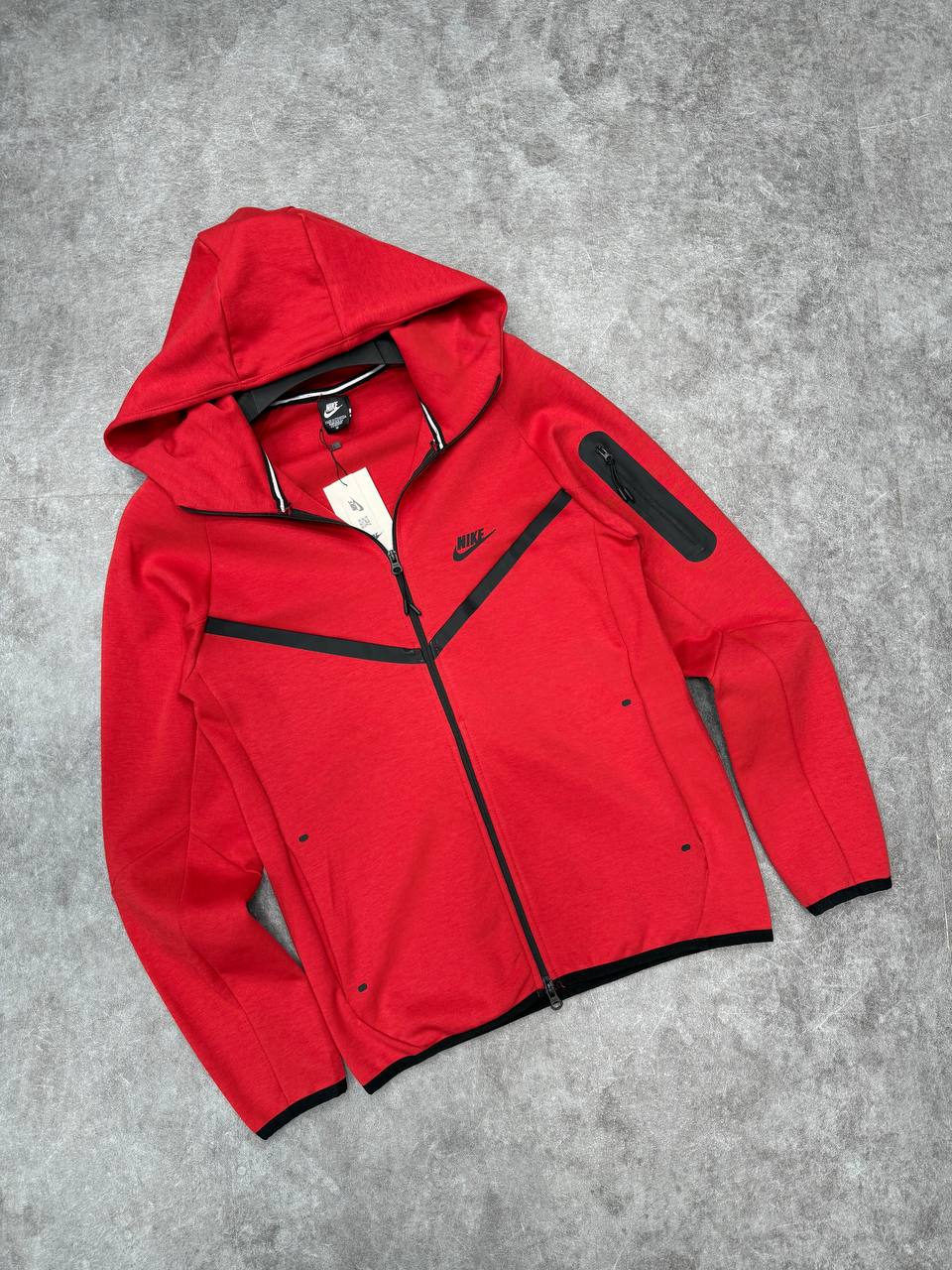 Nike Tech Fleece Kırmızı