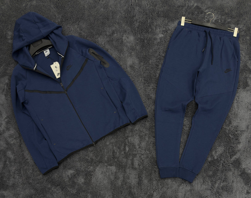 Nike Tech Lacivert Eşofman Takımı
