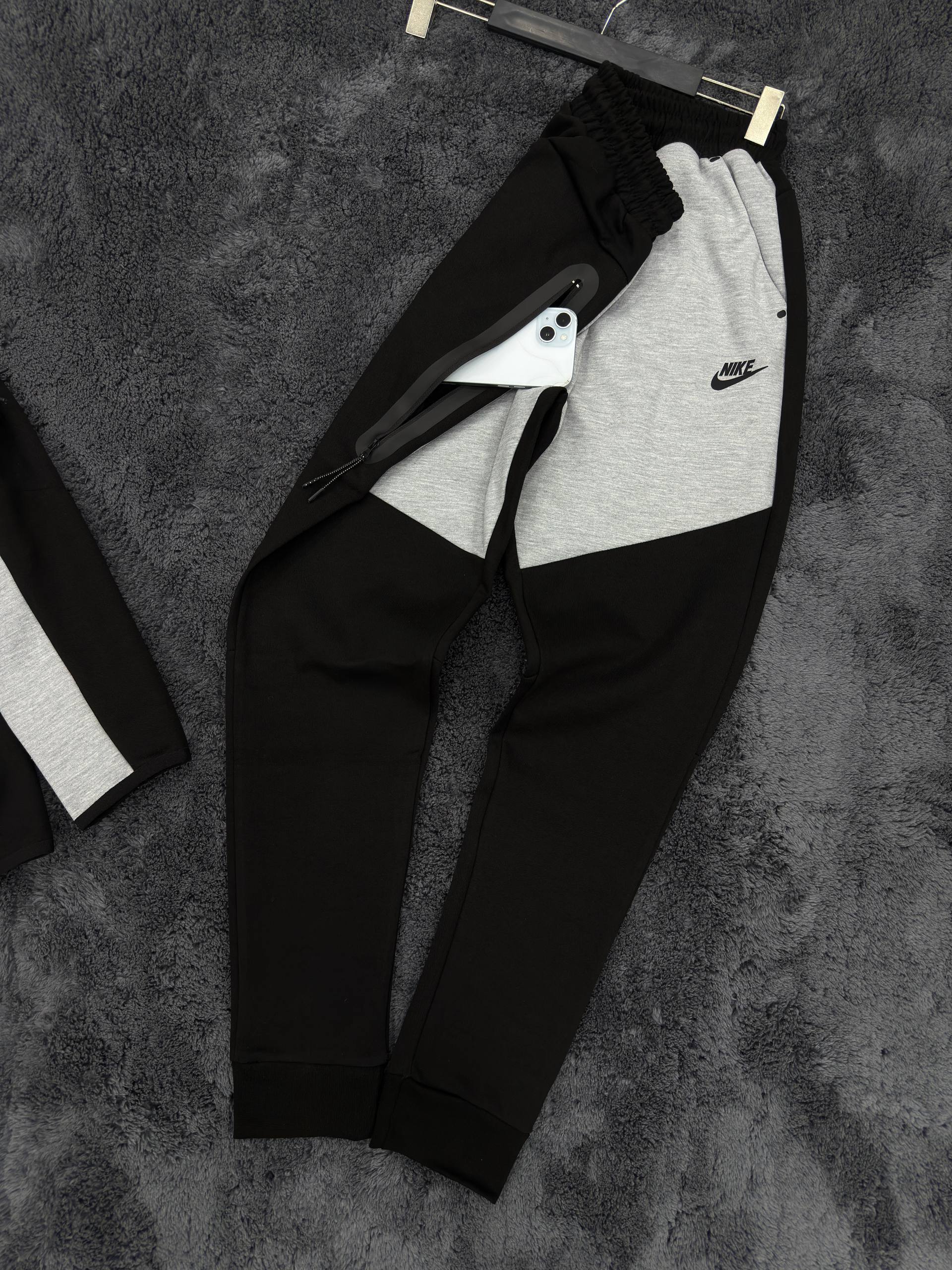 Nike Tech Panda Eşofman Takımı